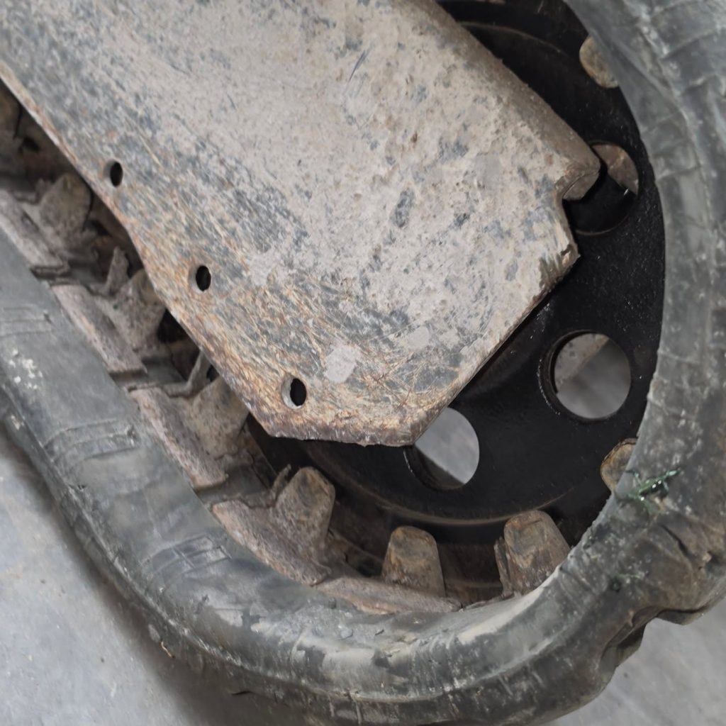 Instagram post from victorian_industrial_diesel. This post is in position 1.